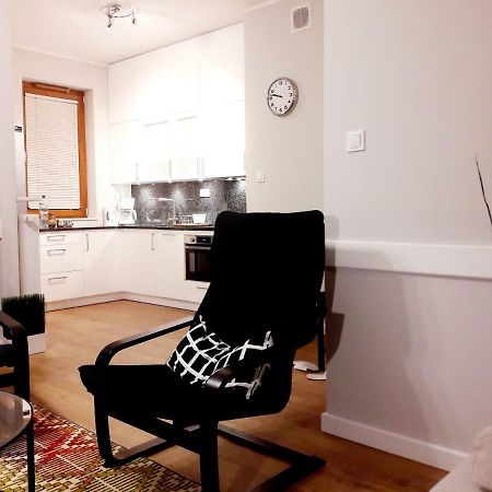 Modern & Quiet In Royal Wilanow With Netflix Apartment Warsaw Exterior photo