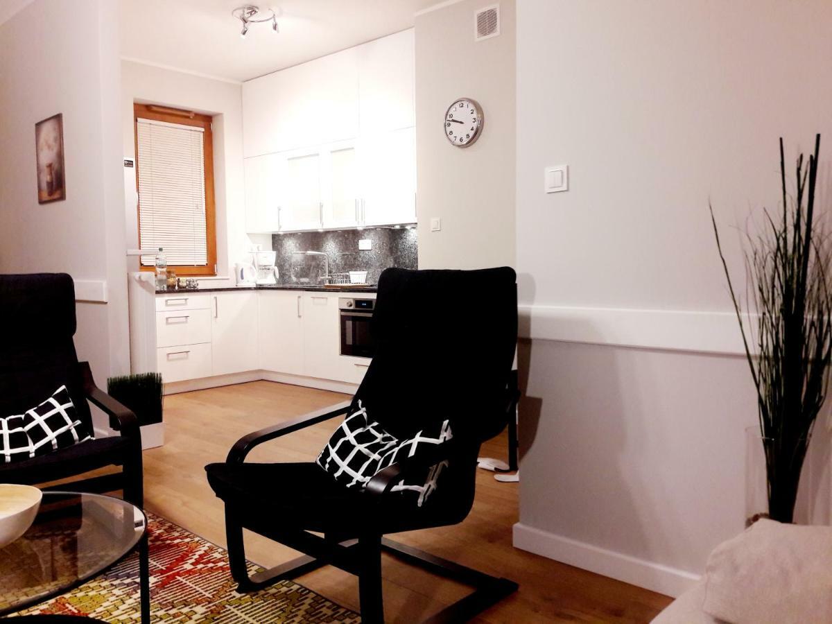 Modern & Quiet In Royal Wilanow With Netflix Apartment Warsaw Exterior photo