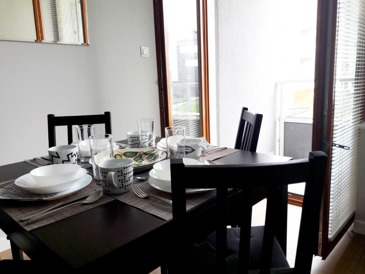 Modern & Quiet In Royal Wilanow With Netflix Apartment Warsaw Exterior photo