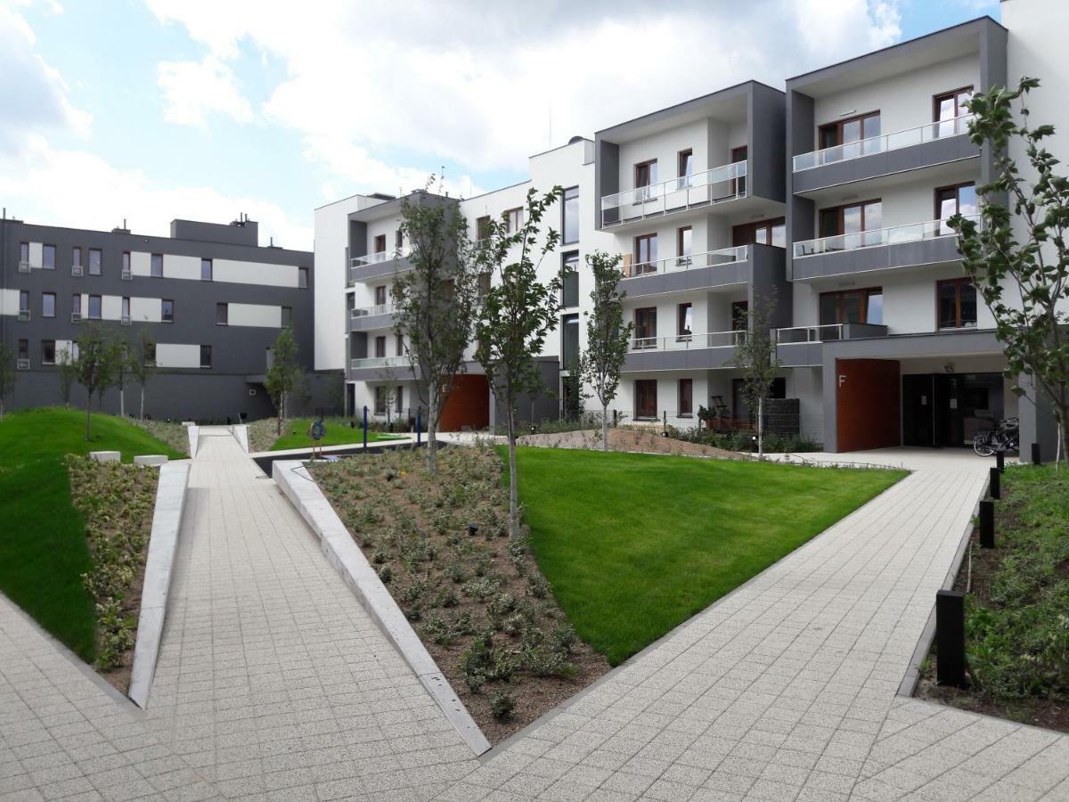 Modern & Quiet In Royal Wilanow With Netflix Apartment Warsaw Exterior photo