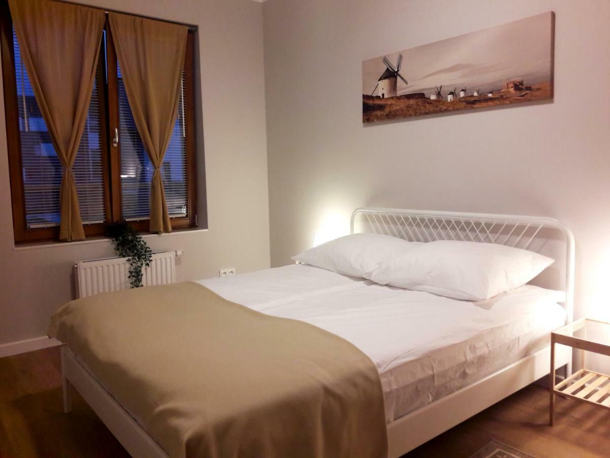 Modern & Quiet In Royal Wilanow With Netflix Apartment Warsaw Exterior photo