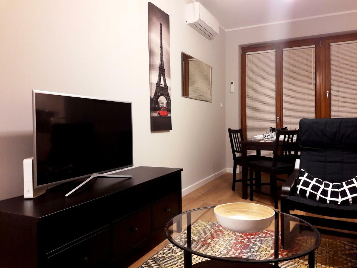 Modern & Quiet In Royal Wilanow With Netflix Apartment Warsaw Exterior photo